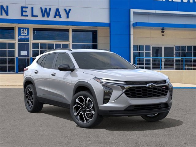 2026 Chevrolet Trax photo 2