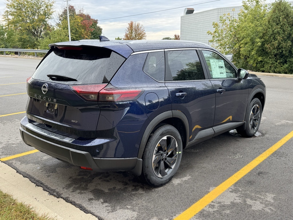 2026 Nissan Rogue SV photo 4