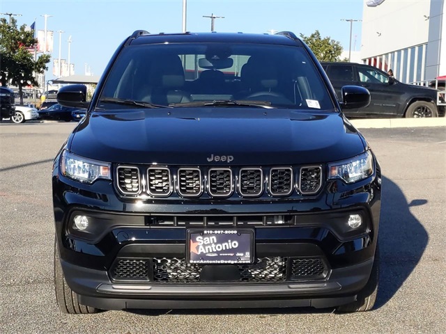 2026 Jeep Compass Latitude photo 2
