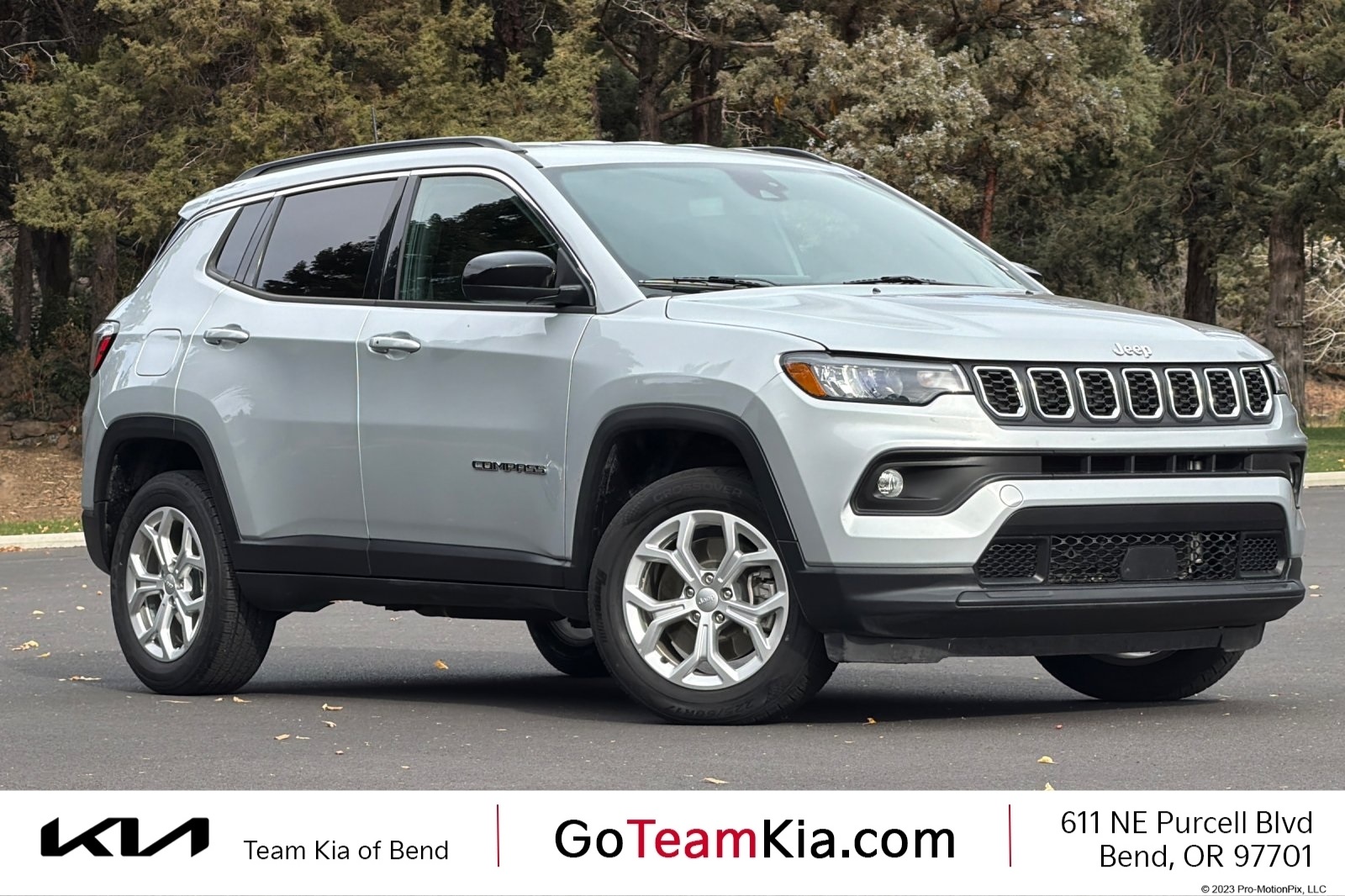 2024 Jeep Compass Latitude's photo