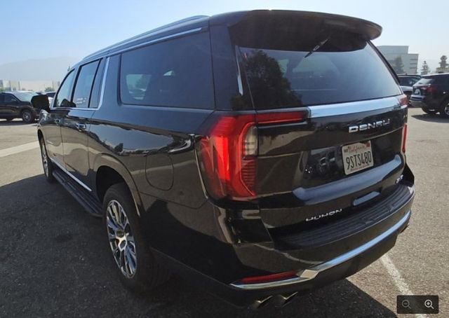 2025 Gmc Yukon XL Denali photo 4