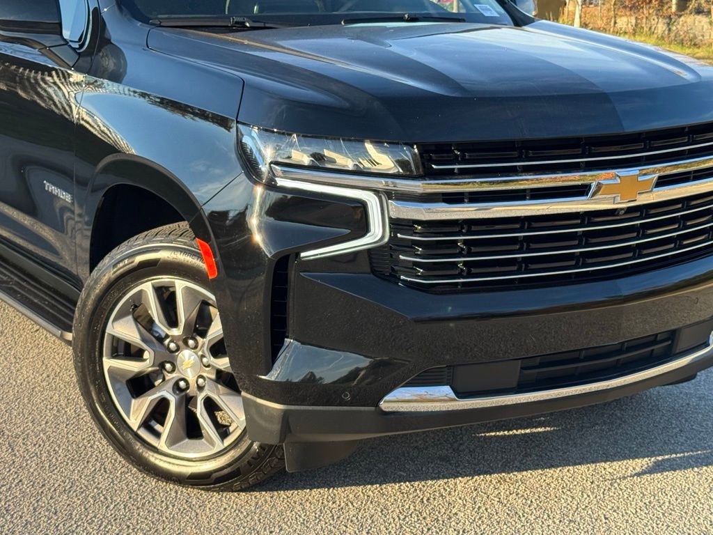 2021 Chevrolet Tahoe LT photo 3