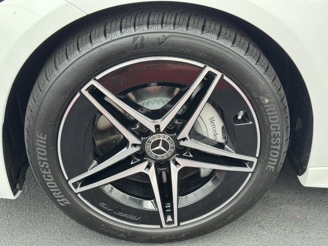 2025 Mercedes Benz C 300 photo 6