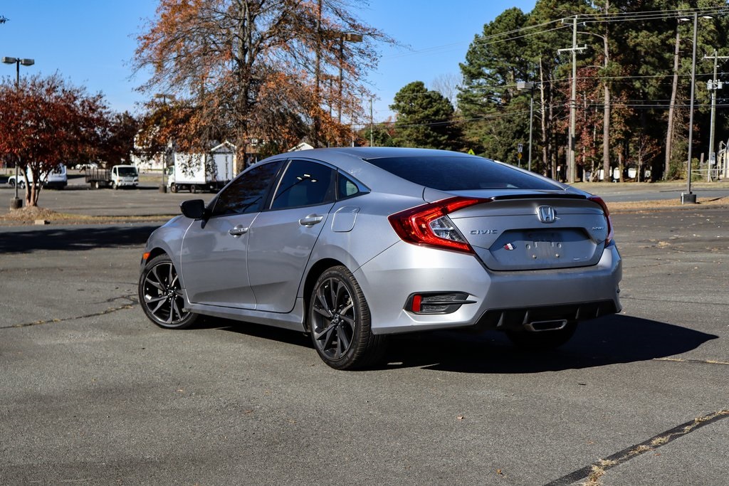 2019 Honda Civic Sport photo 4