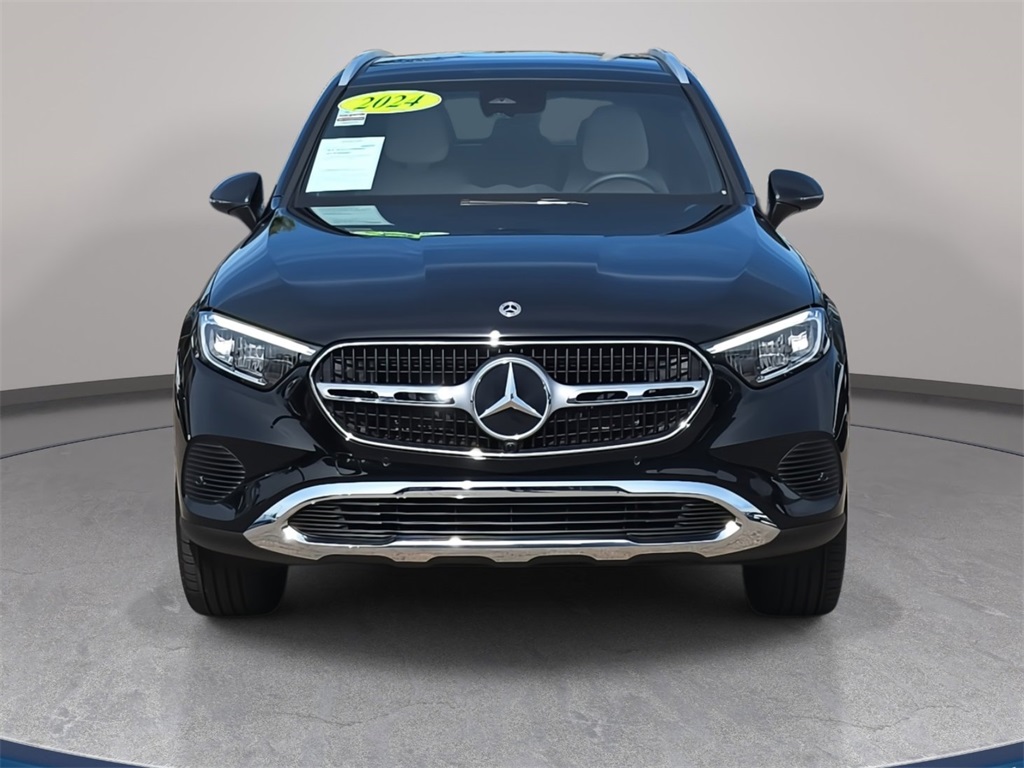 2024 Mercedes Benz GLC 300 4MATIC photo 4