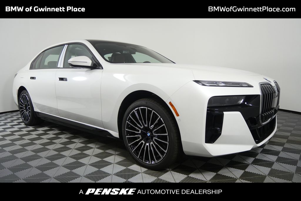 2026 BMW 7 Series 750e's photo