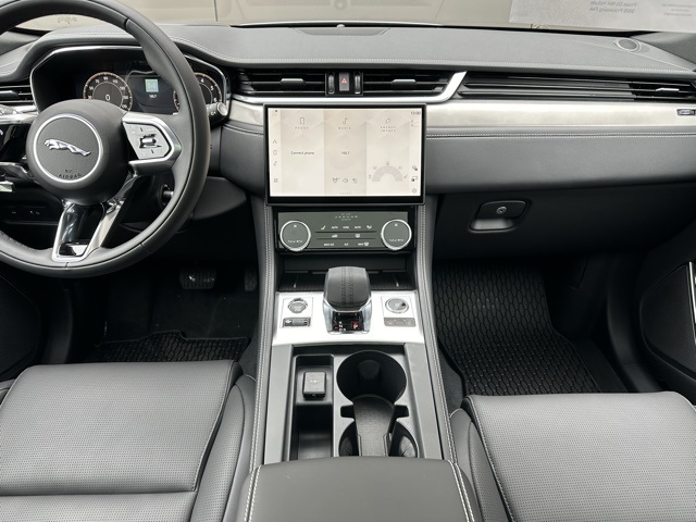 2026 Jaguar F-PACE P250 R-Dynamic S photo 31