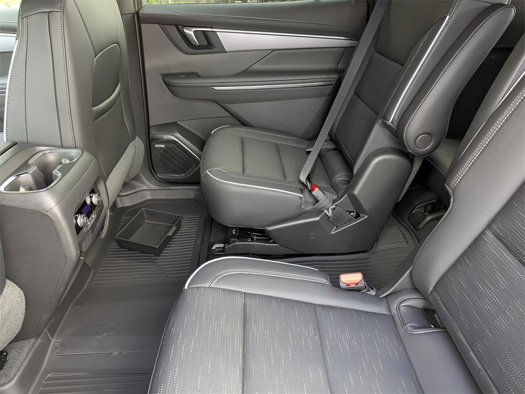 2025 Buick Enclave Sport Touring photo 15