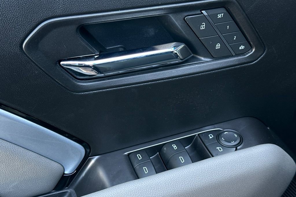 2025 Chevrolet Colorado ZR2 photo 12