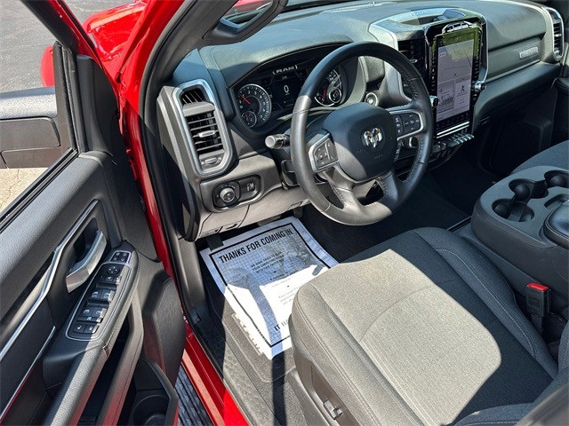 2024 Ram 2500 Big Horn photo 25
