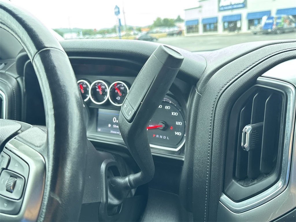 2021 Chevrolet Silverado 1500 LT photo 25
