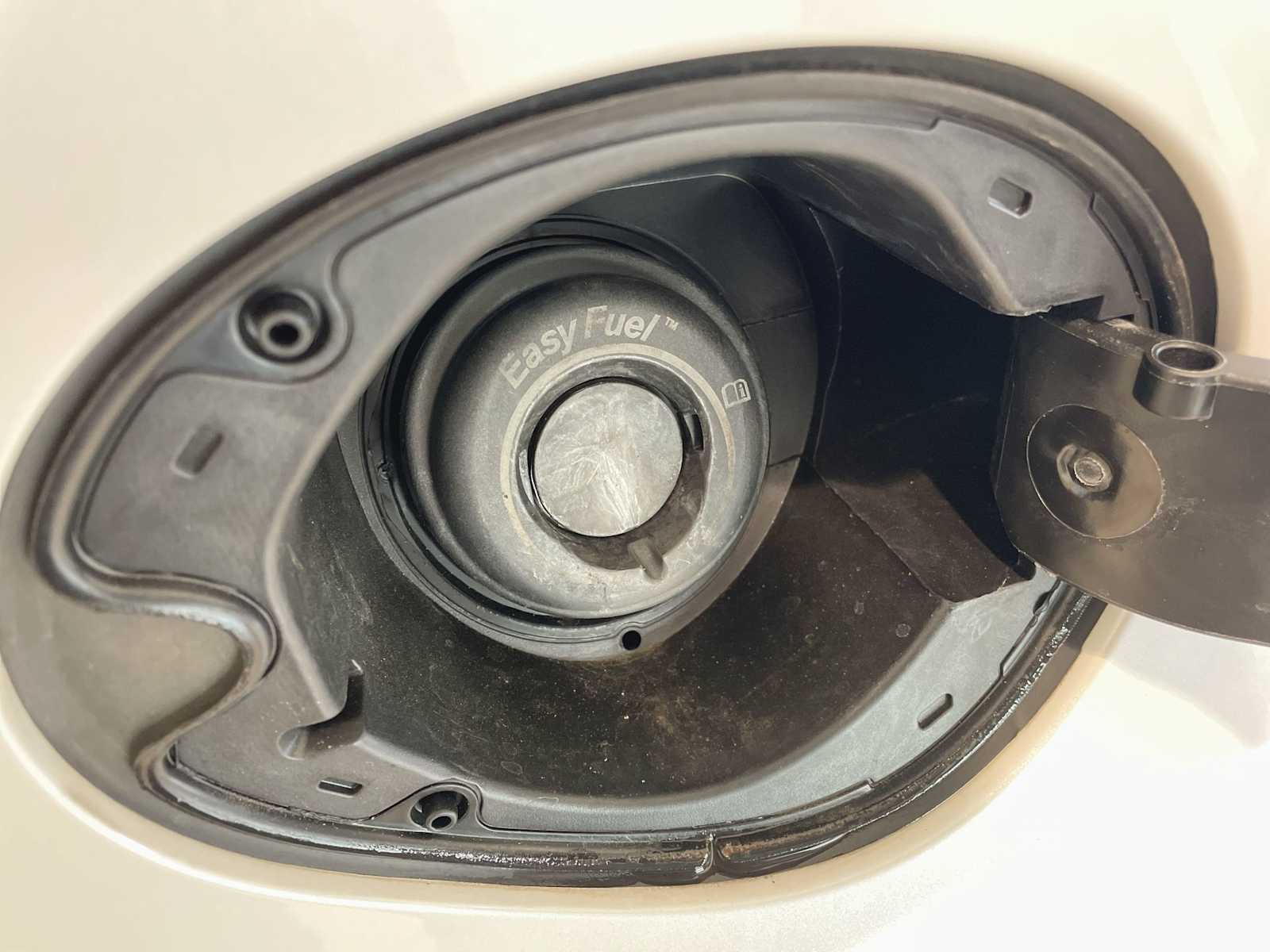 2019 Ford Escape SEL photo 31