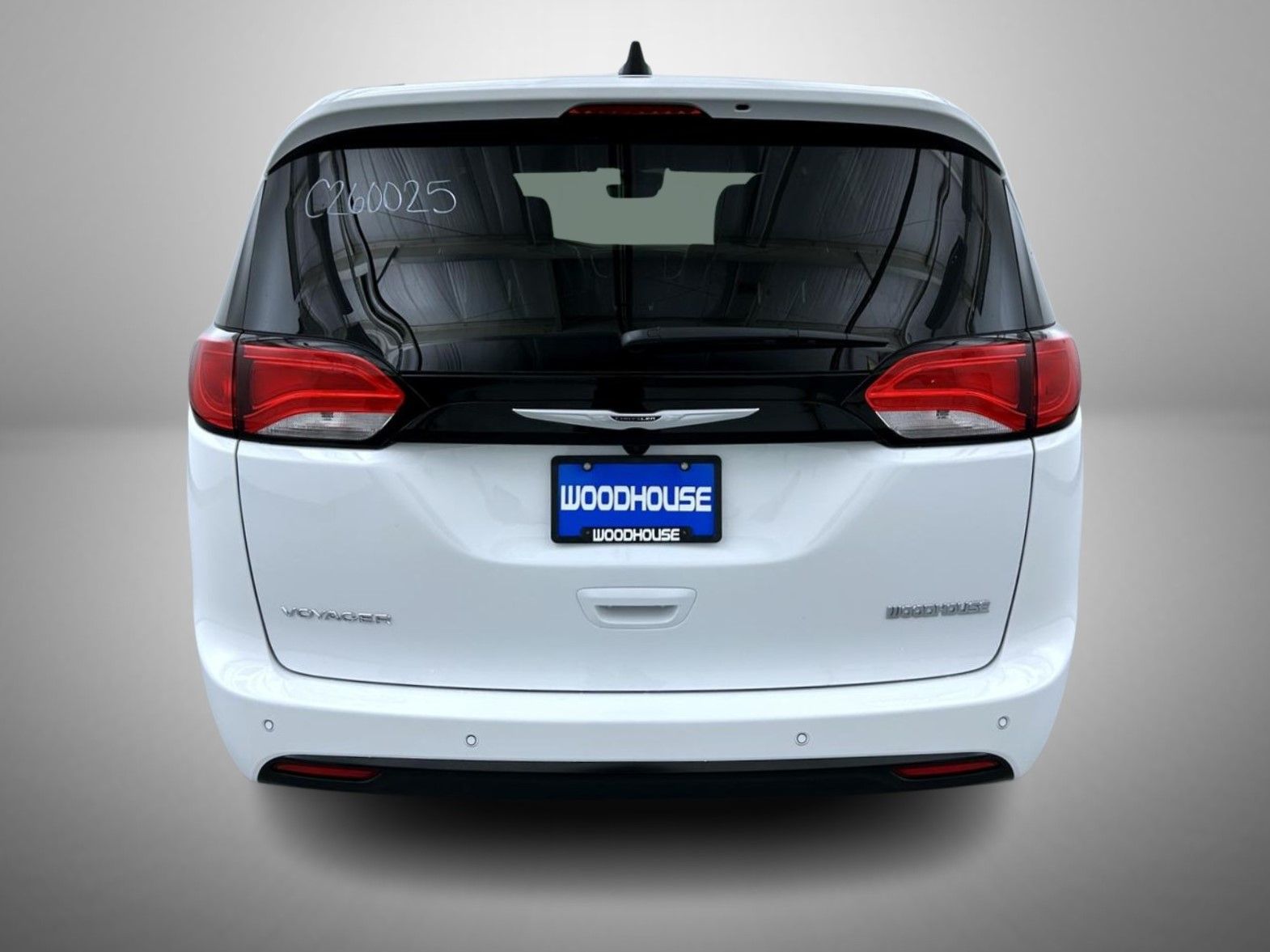 2026 Chrysler Voyager LX photo 6