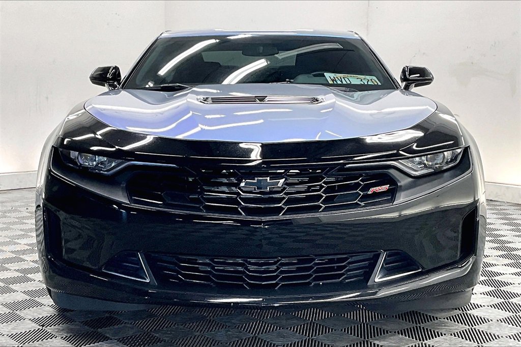2023 Chevrolet Camaro LT1 photo 2