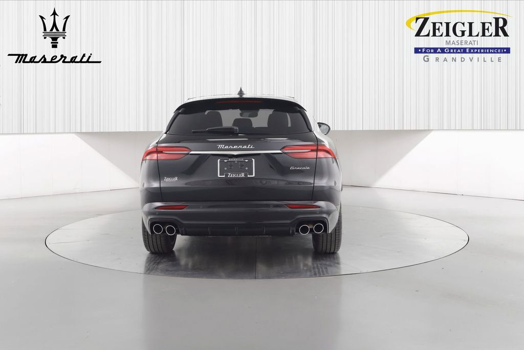 2025 Maserati Grecale photo 4