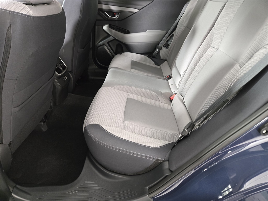 2025 Subaru Outback Premium photo 8