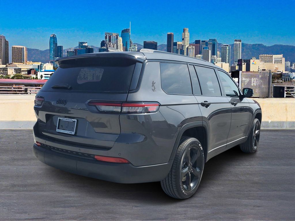 2025 Jeep Grand Cherokee Altitude X photo 2