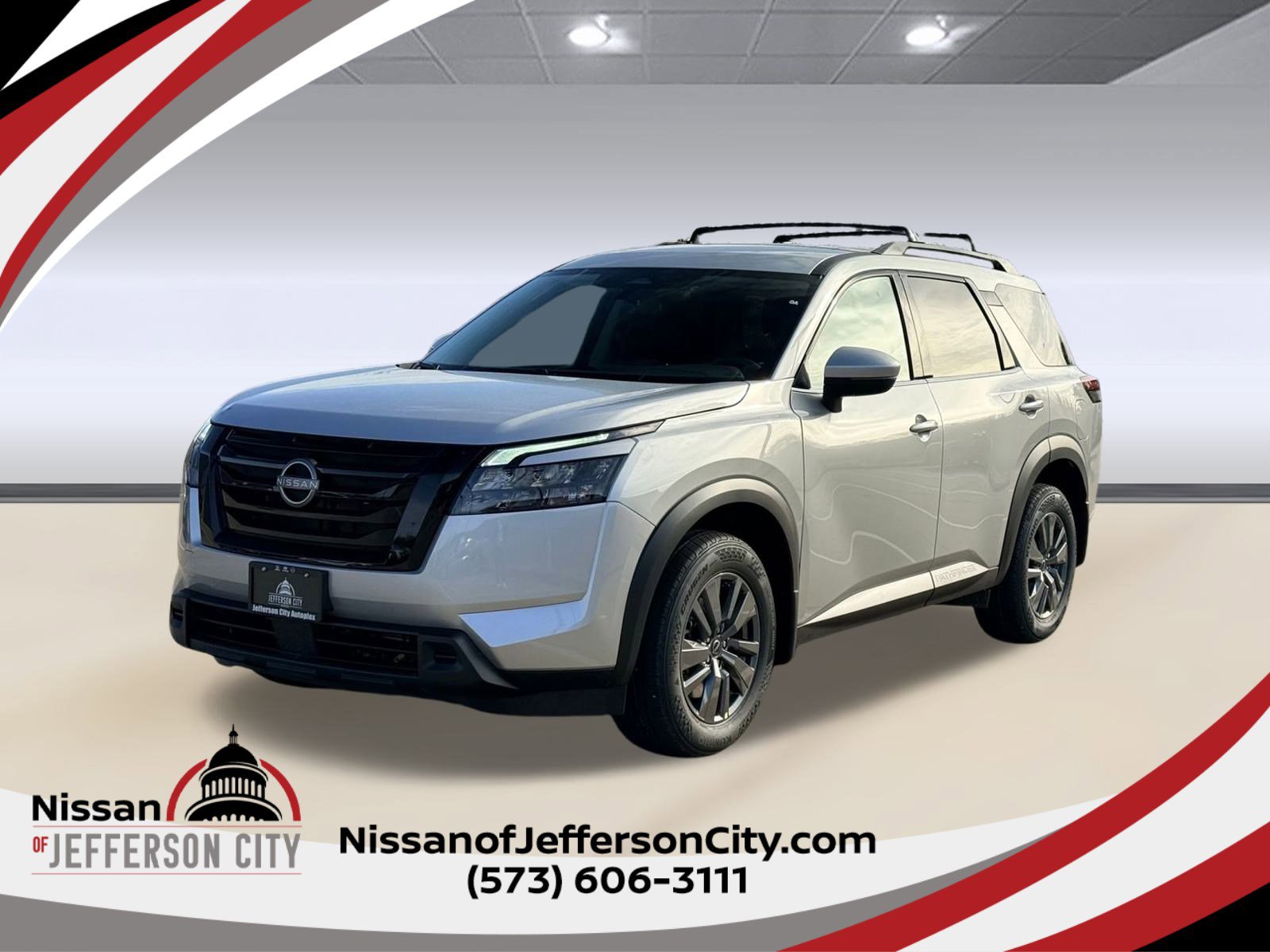 2025 Nissan Pathfinder SV's photo