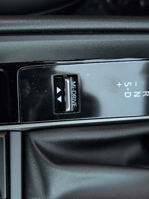 2025 Mazda CX-50 Premium photo 25