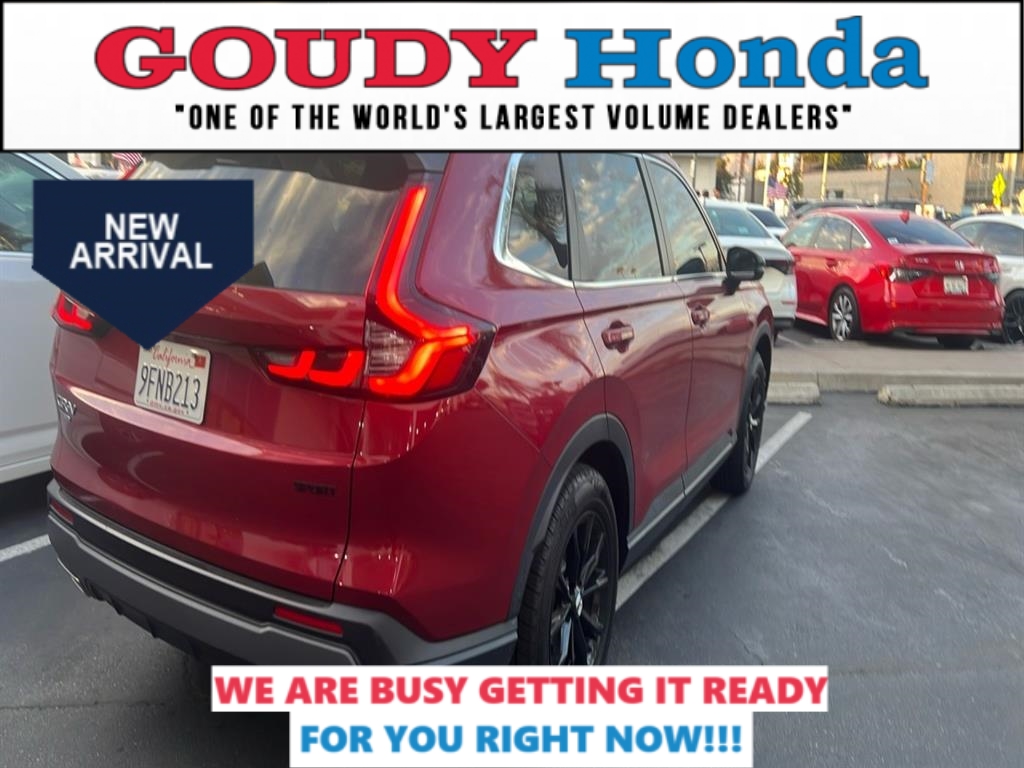 2023 Honda CR-V Hybrid Sport photo 3