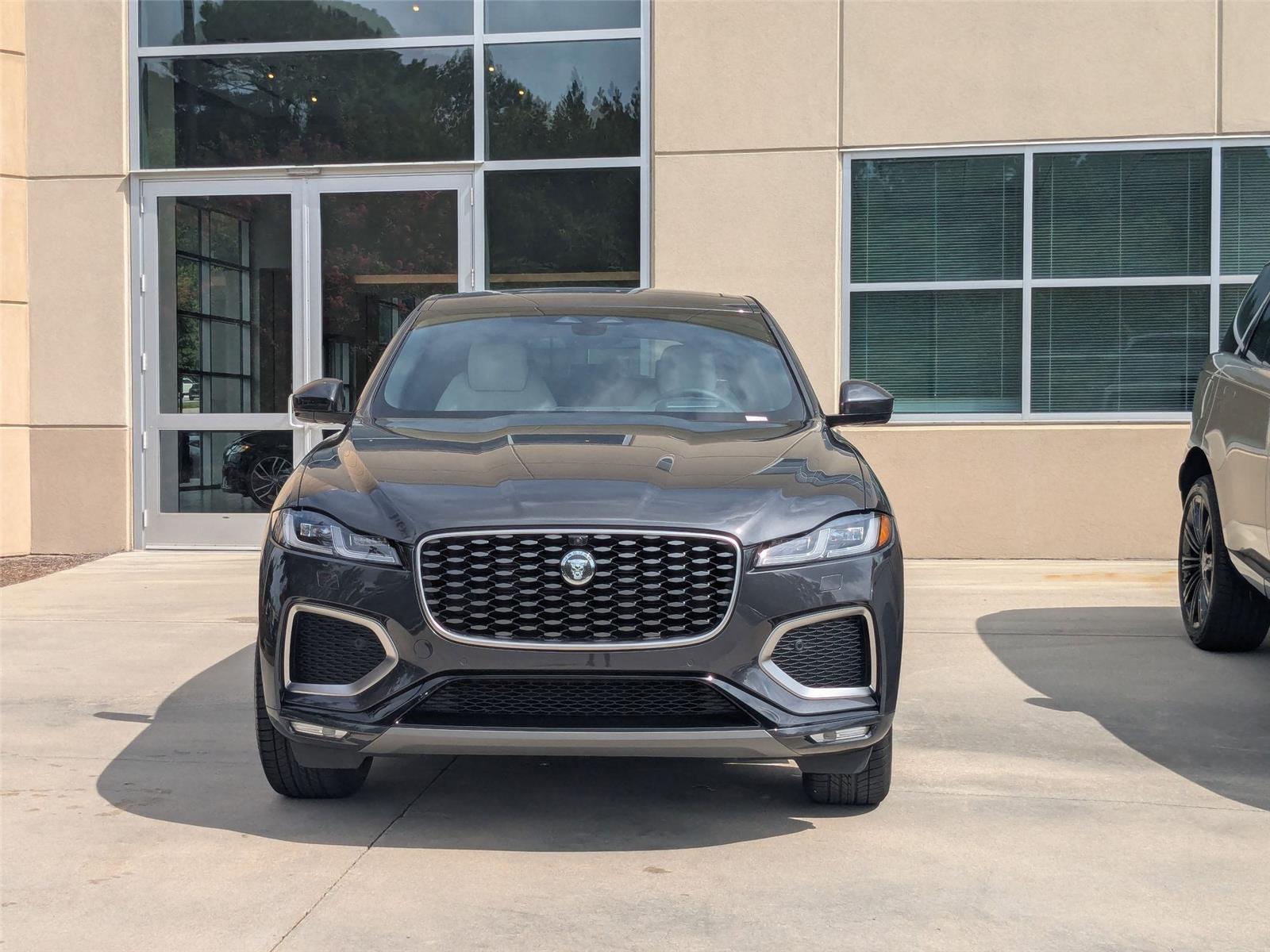 2026 Jaguar F-PACE P250 R-Dynamic S photo 2