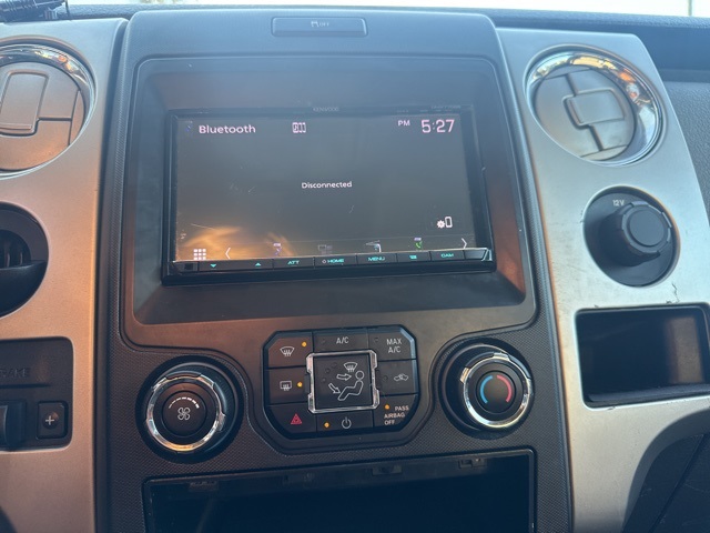 2014 Ford F-150 XLT photo 14