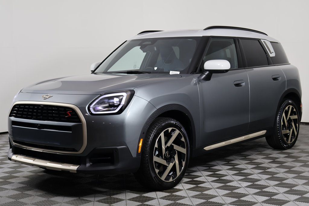2026 MINI Countryman S's photo