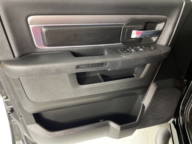 2022 Ram 1500 Classic Warlock photo 14