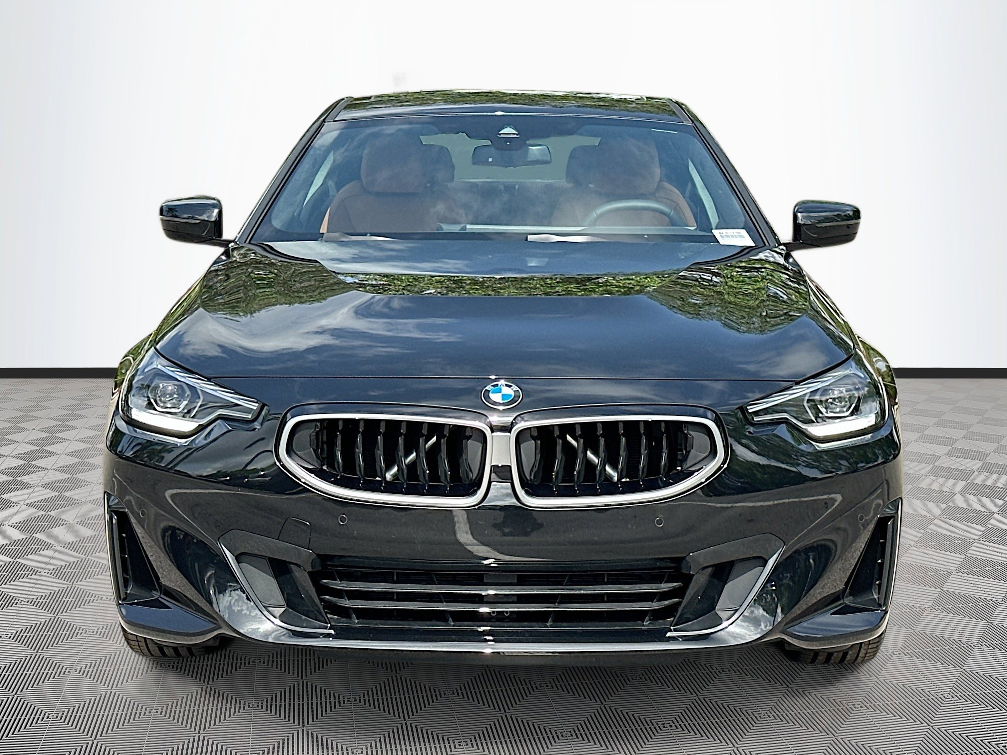 2025 Bmw 230i photo 2