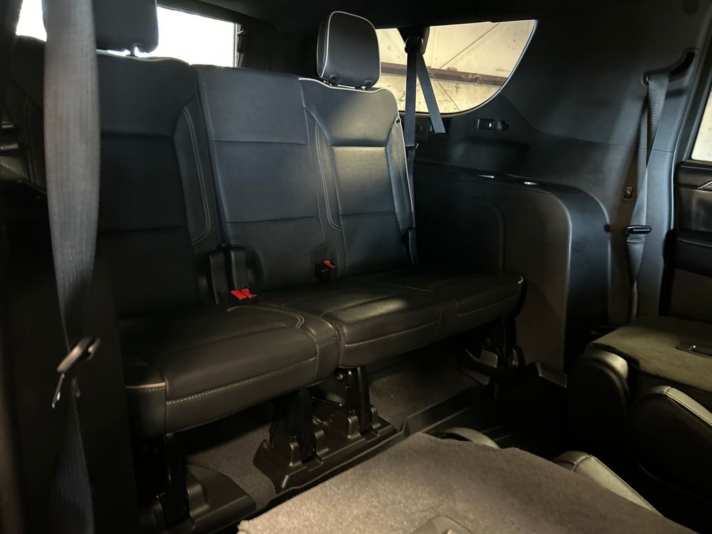2022 Gmc Yukon XL SLT photo 23