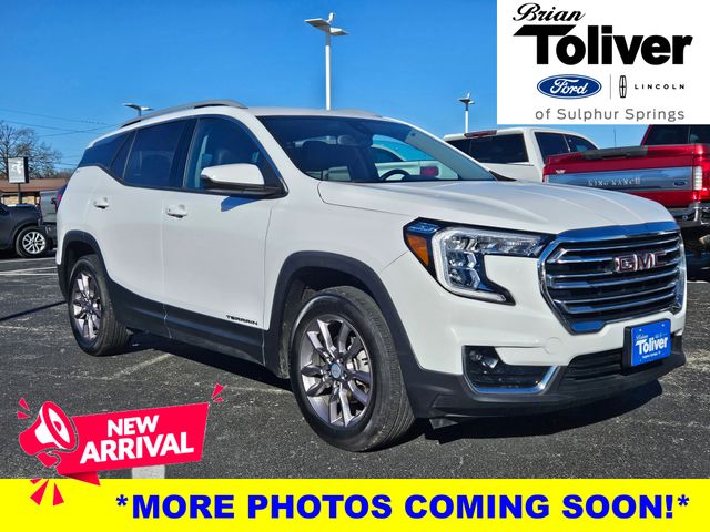 2023 GMC Terrain SLT's photo
