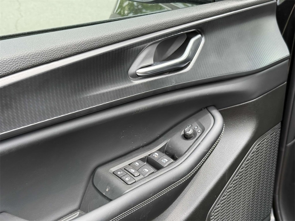 2025 Jeep Grand Cherokee Altitude X photo 27