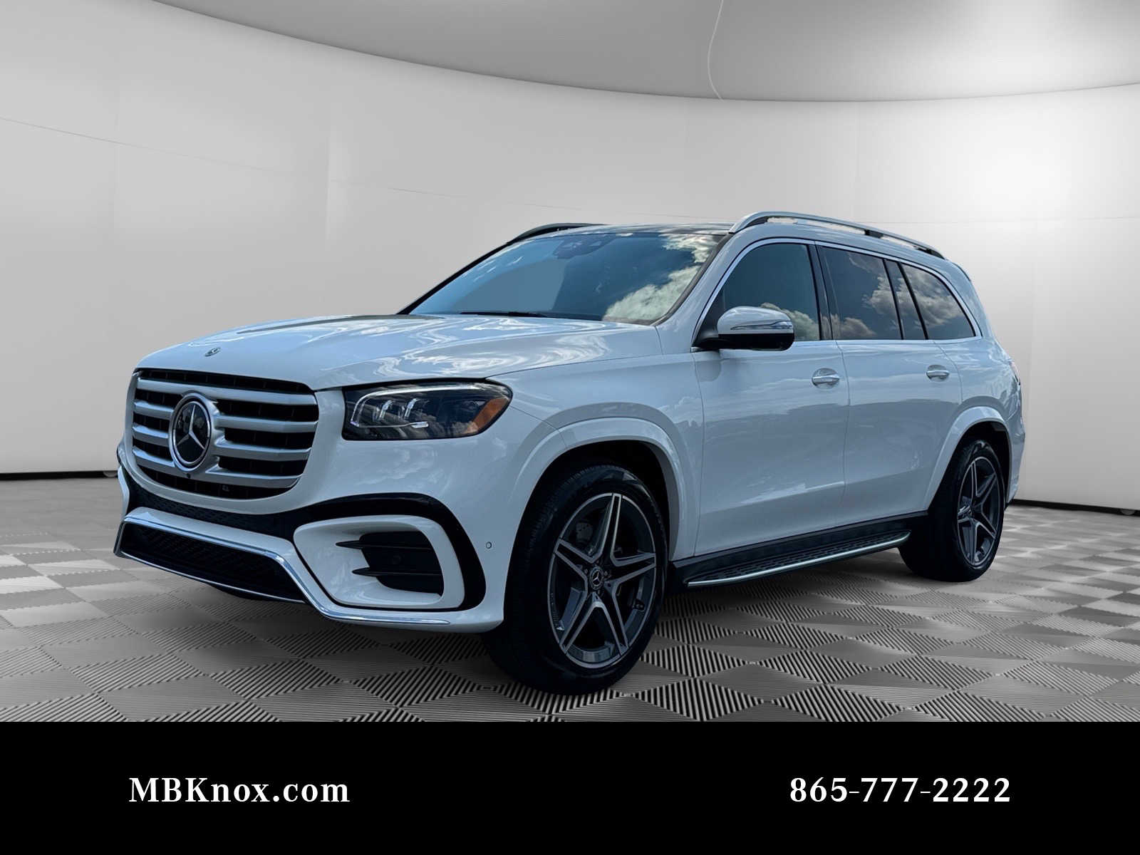 2025 Mercedes-Benz GLS Base's photo