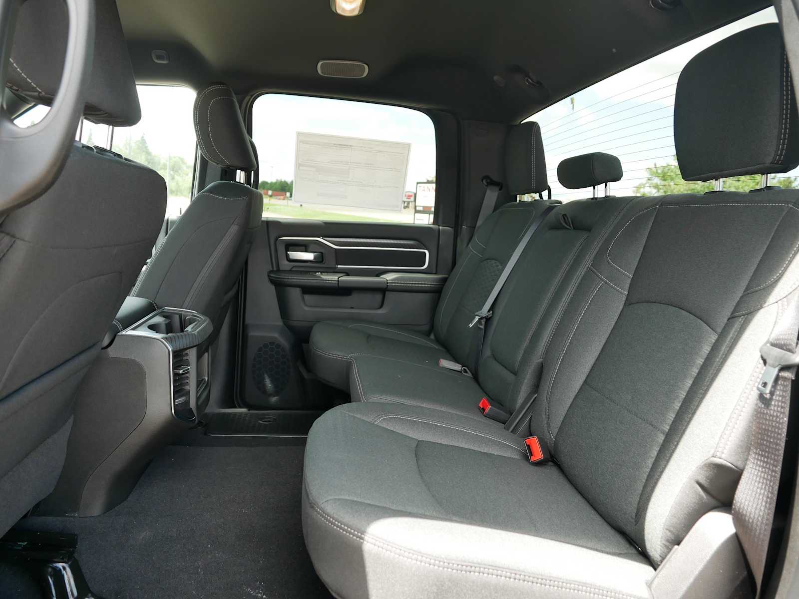 2025 Ram 2500 Big Horn photo 11