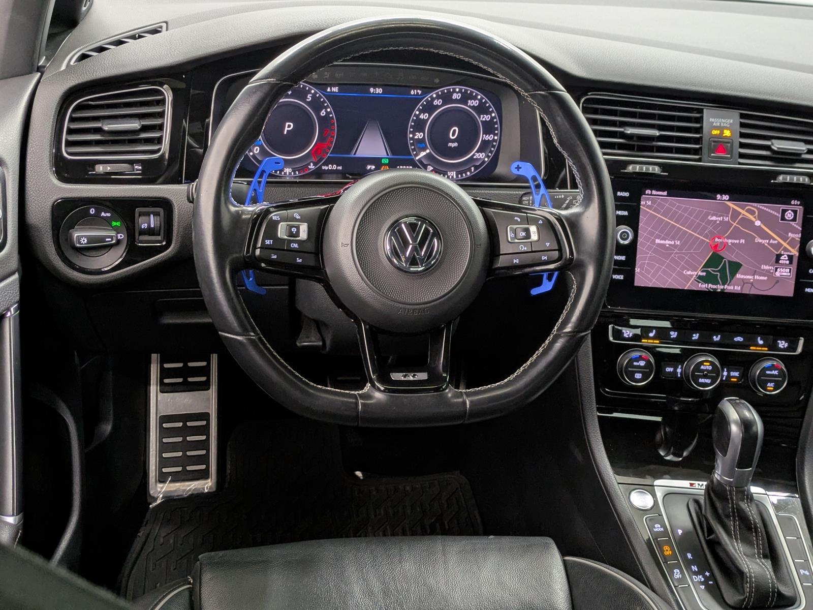 2018 Volkswagen Golf R Base photo 4