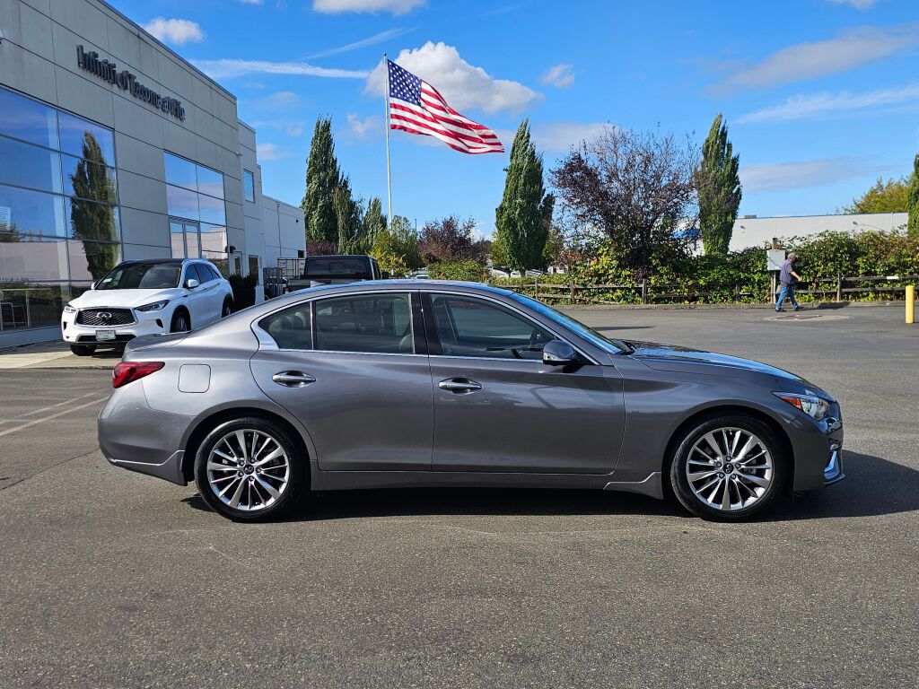 2024 Infiniti Q50 LUXE photo 8
