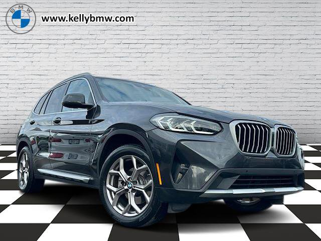 2022 BMW X3 30i's photo