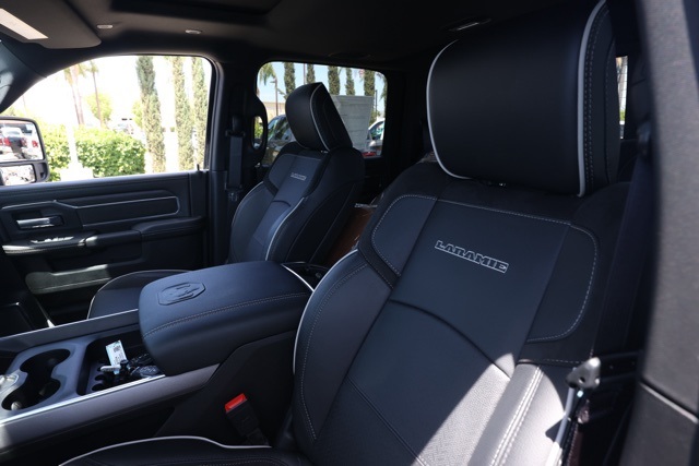 2025 Ram 2500 Laramie photo 13