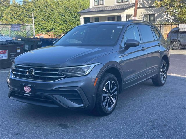 2022 Volkswagen Tiguan S photo 2