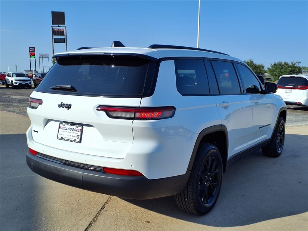 2025 Jeep Grand Cherokee Altitude X photo 6