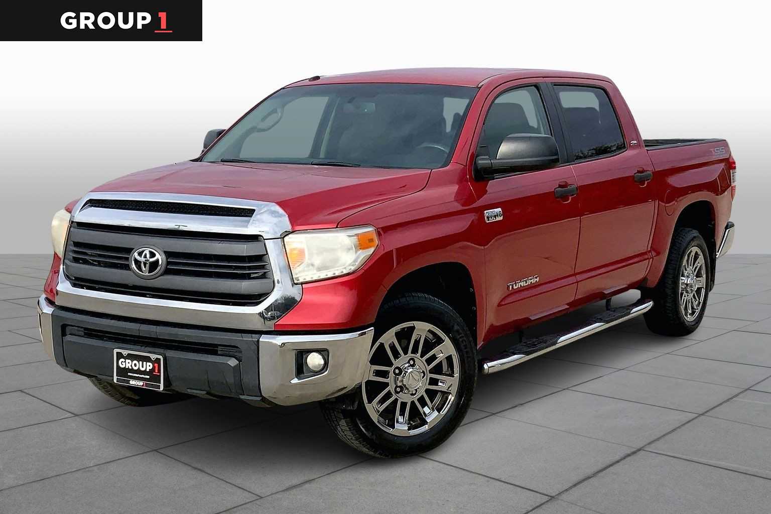 2015 Toyota Tundra SR5's photo