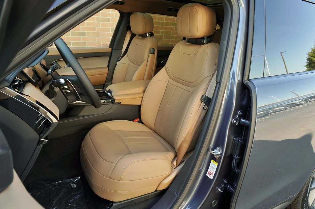 2025 LAND ROVER RANGE ROVER SPORT - Image 11