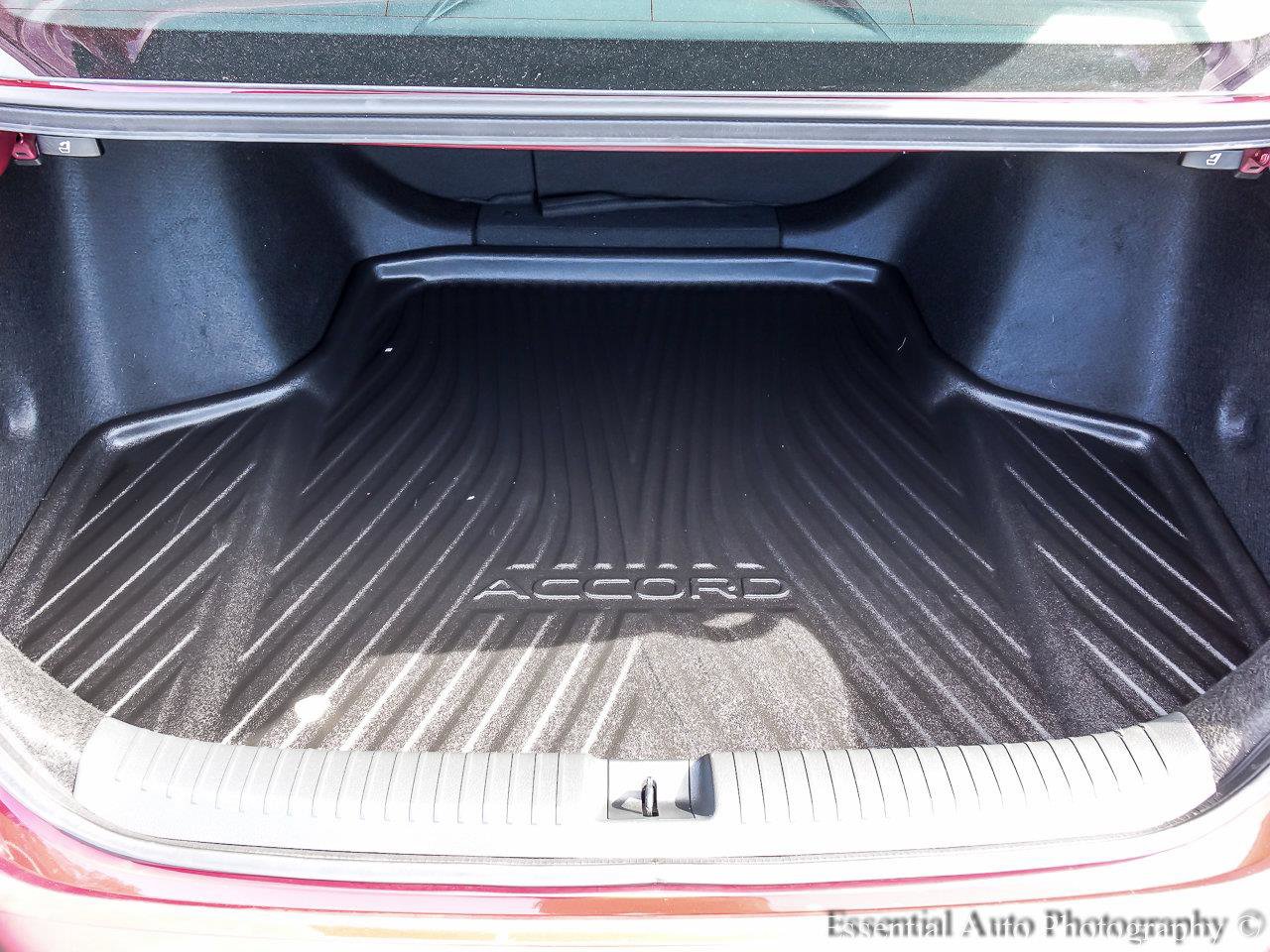 2024 HONDA ACCORD - Image 18