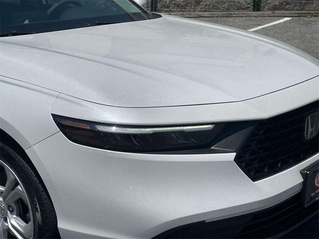 2024 Honda Accord LX photo 9
