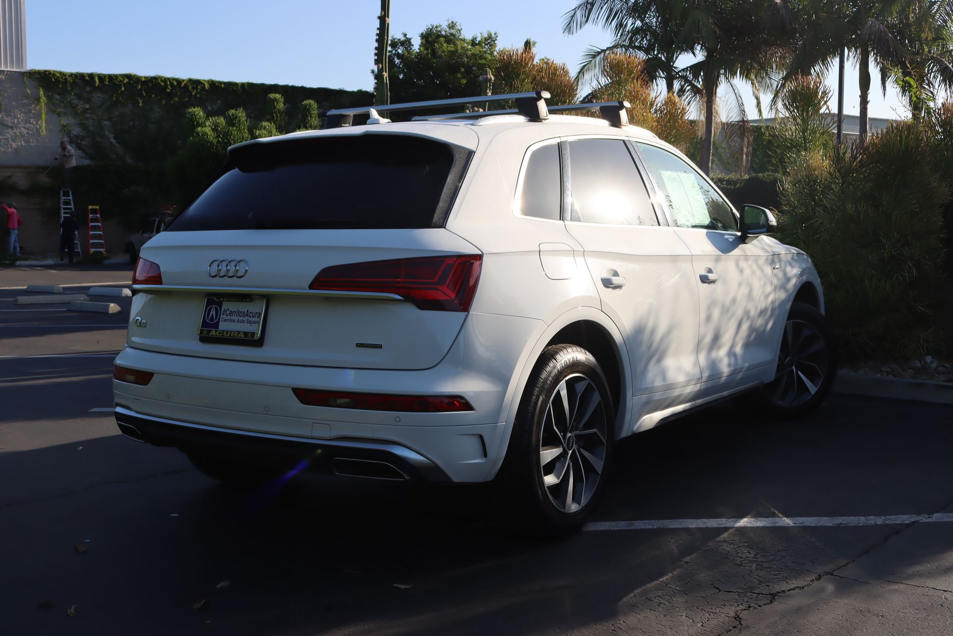 2023 Audi Q5 45 S line Premium photo 2