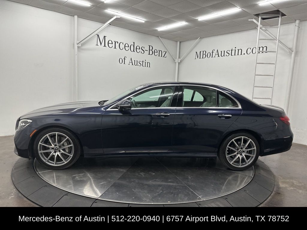 2022 Mercedes Benz E 350 photo 4