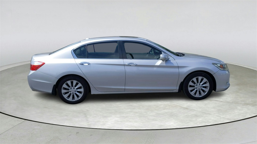 Used 2013 Honda Accord EX-L with VIN 1HGCR2F8XDA126637 for sale in Summerville, SC