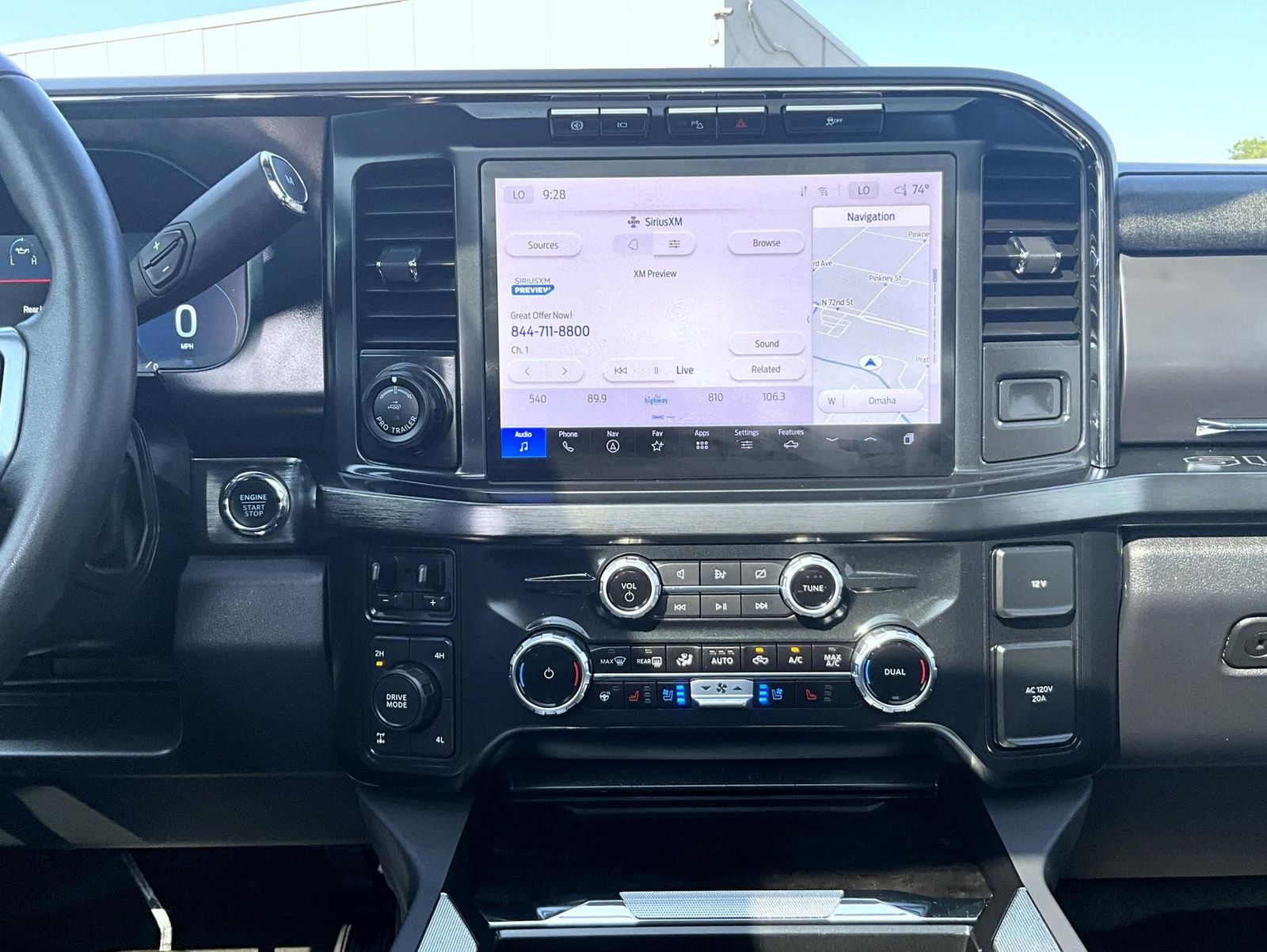 2024 Ford F-250 Lariat photo 12