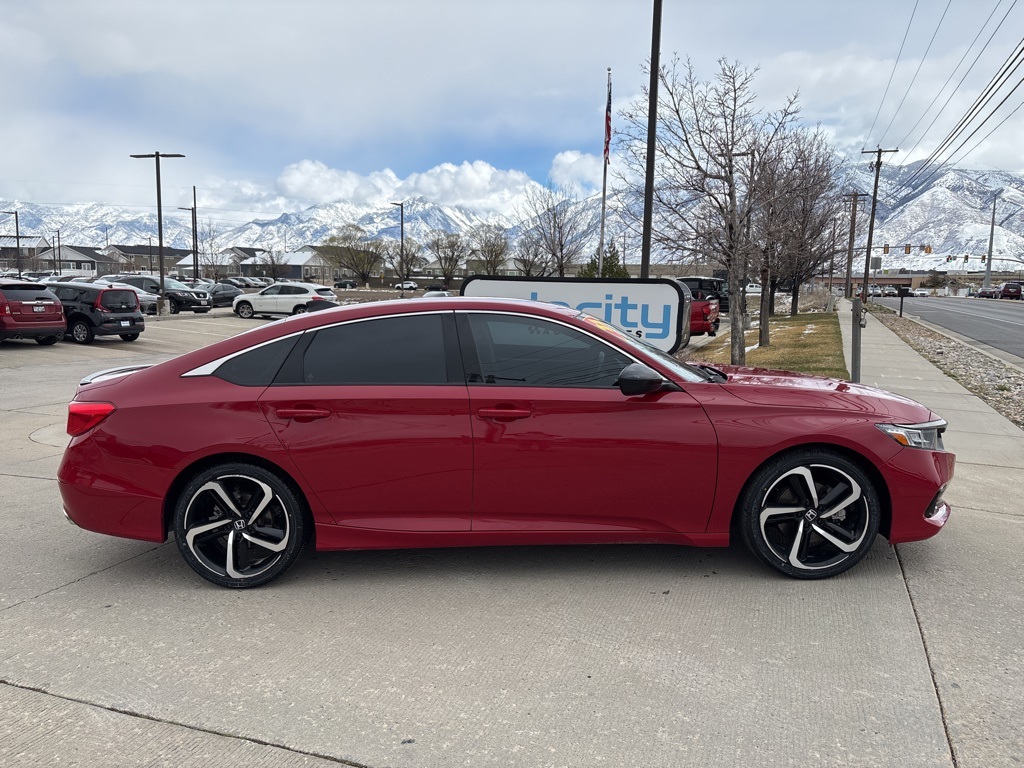 2022 Honda Accord Sport SE photo 3