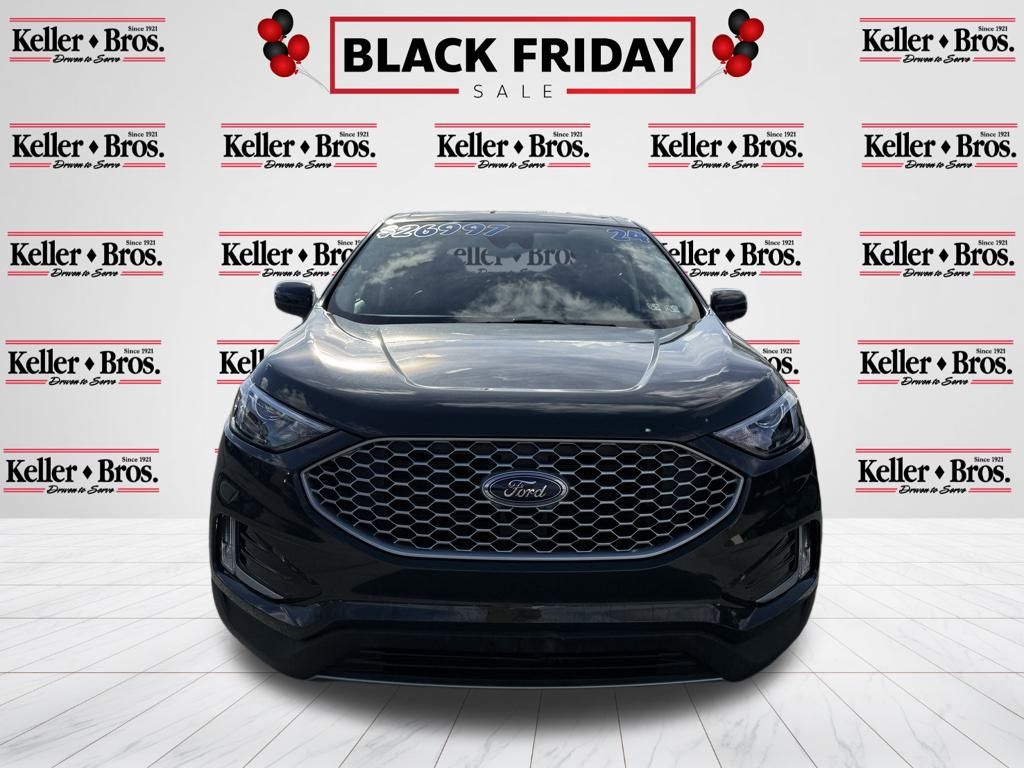 2024 Ford Edge SEL photo 2